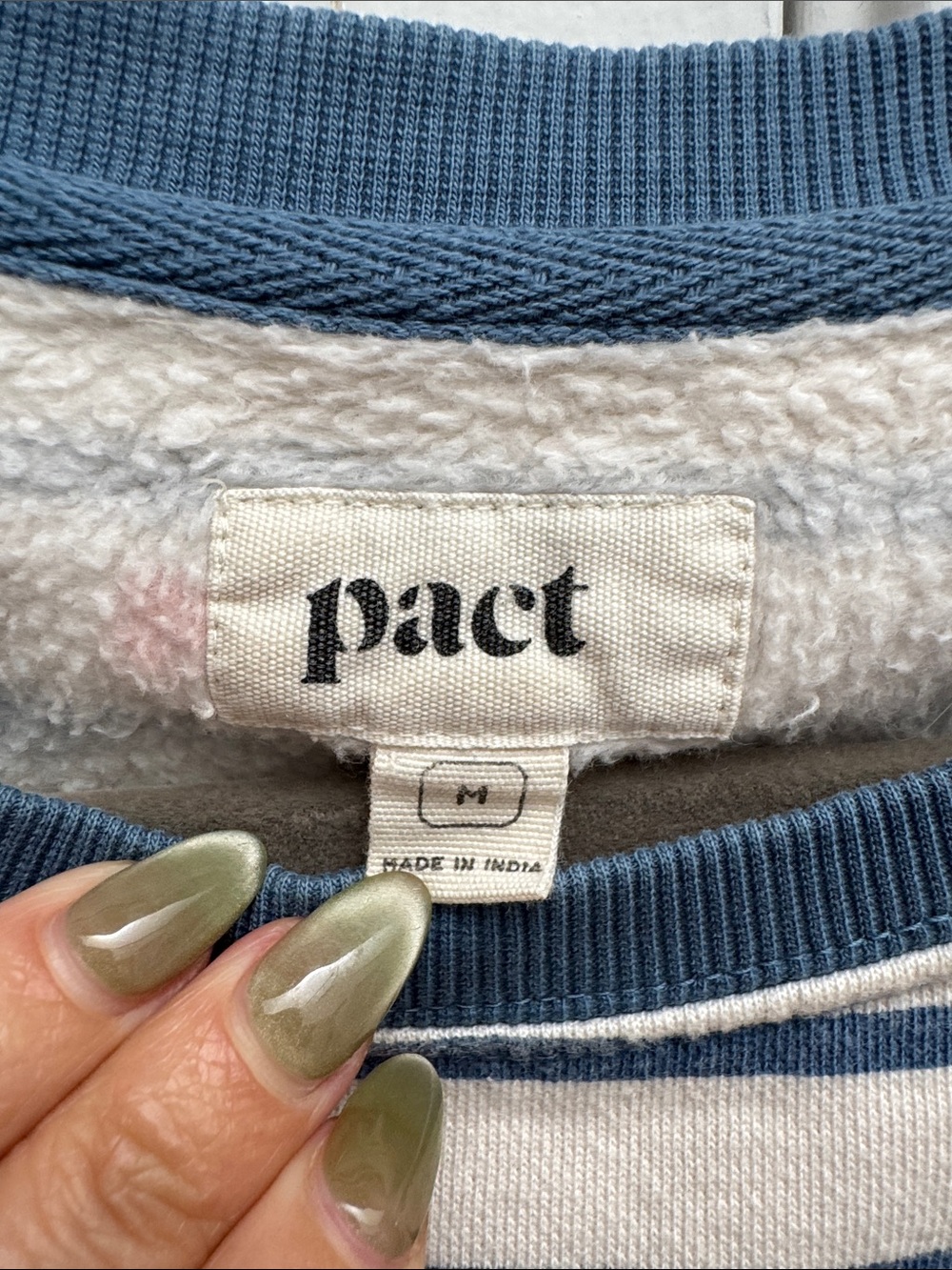 Pact Organic Cotton Cream and Blue Striped Sweatshirt with Red Hearts M - Picture 2 of 5